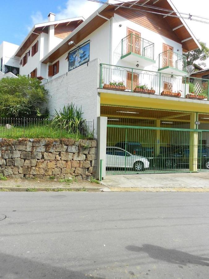 Campos do Jordão Pousada Monte Suico מראה חיצוני תמונה