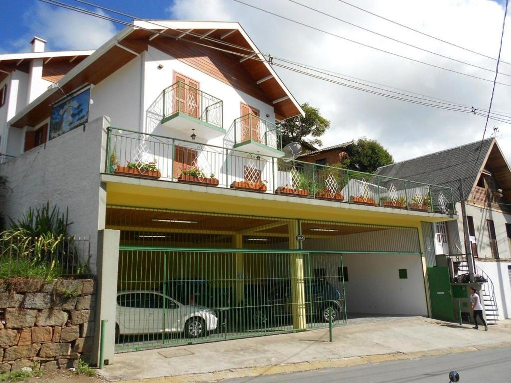 Campos do Jordão Pousada Monte Suico מראה חיצוני תמונה