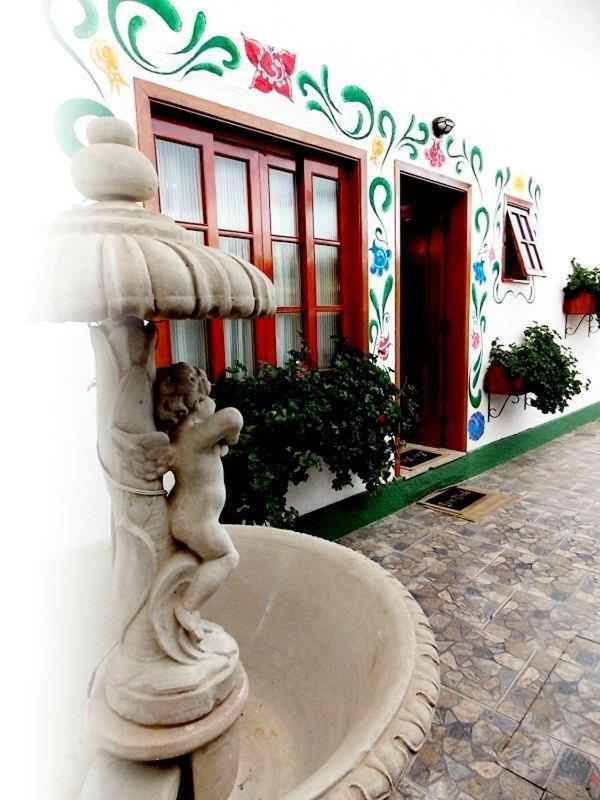 Campos do Jordão Pousada Monte Suico מראה חיצוני תמונה