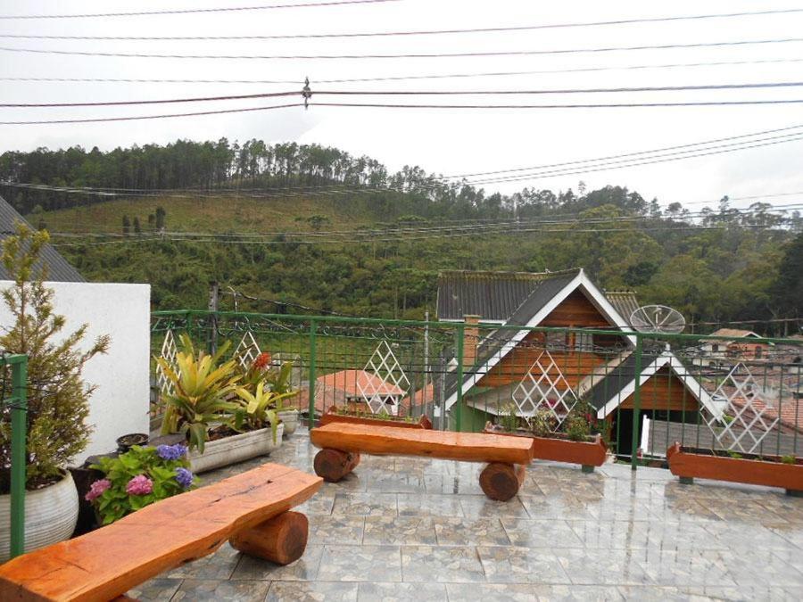 Campos do Jordão Pousada Monte Suico מראה חיצוני תמונה