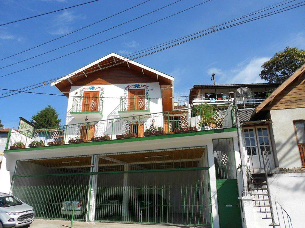 Campos do Jordão Pousada Monte Suico מראה חיצוני תמונה